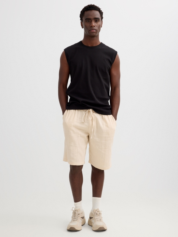 Bermuda jogger crudo vista media frontal