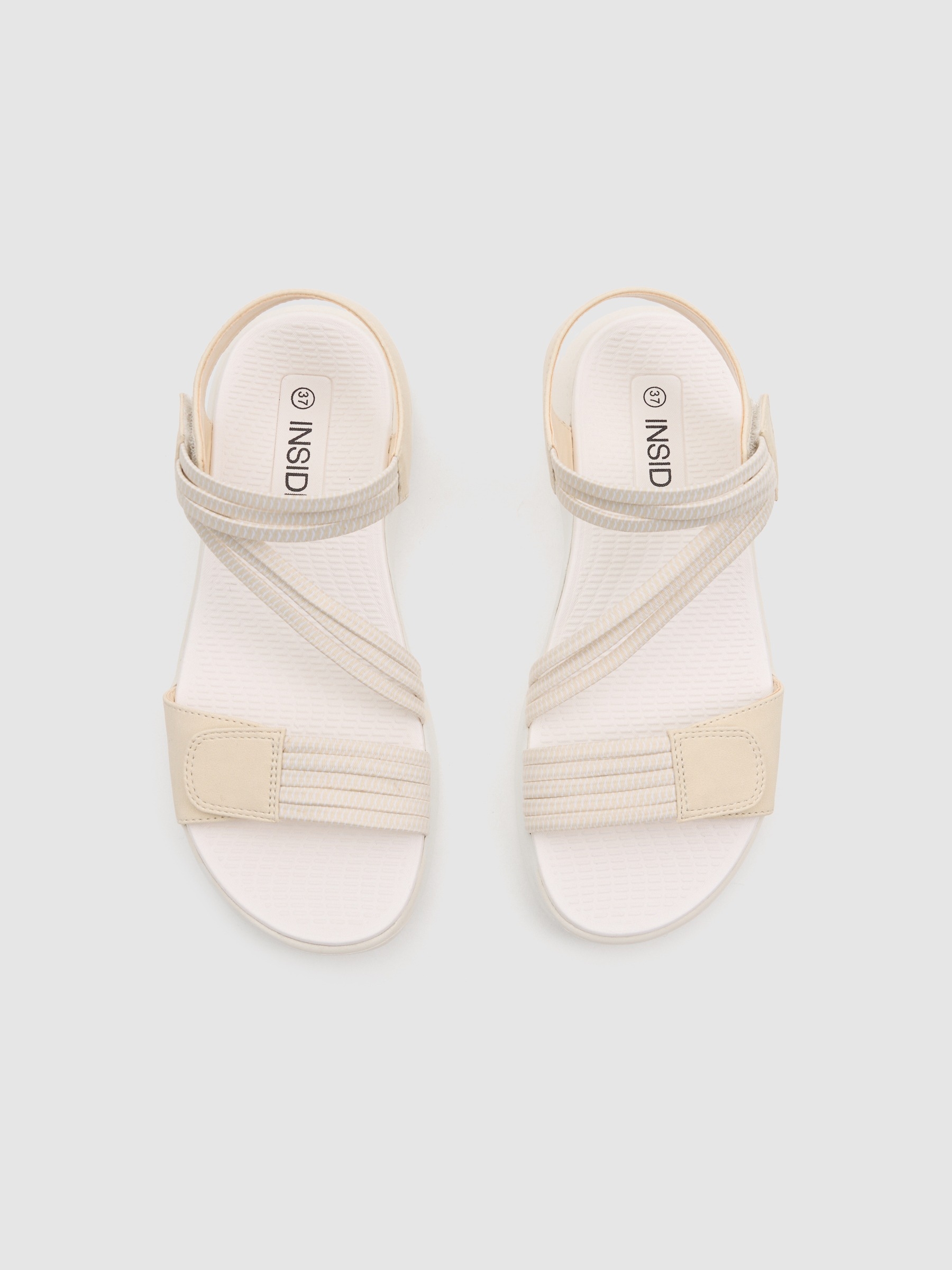 Crossed faux leather sandal with velcro beige