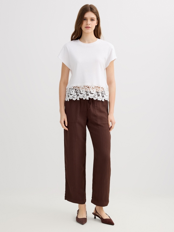 Camiseta combinada sem mangas branco vista geral frontal