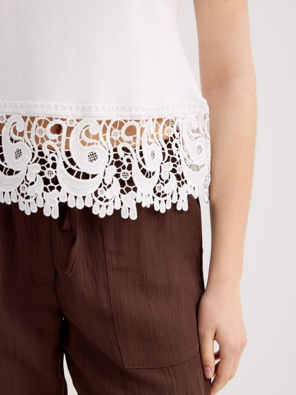 Camiseta combinada sin mangas blanco vista detalle