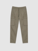 %Pto% Pantalón cargo jogger beige vista frontal