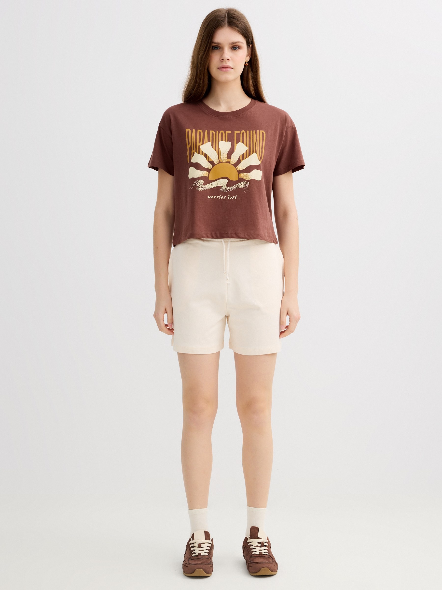 High-waisted fleece Bermuda shorts raw middle front view