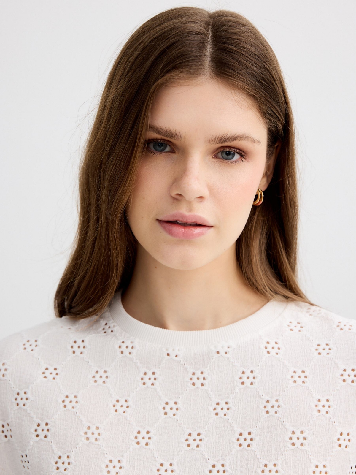 Swiss embroidered openwork T-shirt white detail view