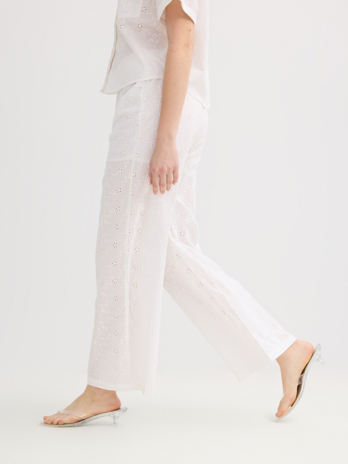 Swiss embroidered wide-leg pants white detail view