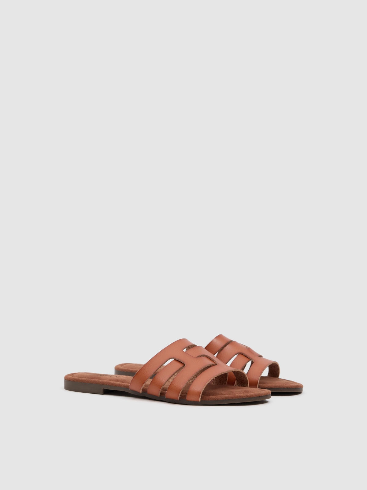 Brown interwoven slide sandal light brown 45º front view