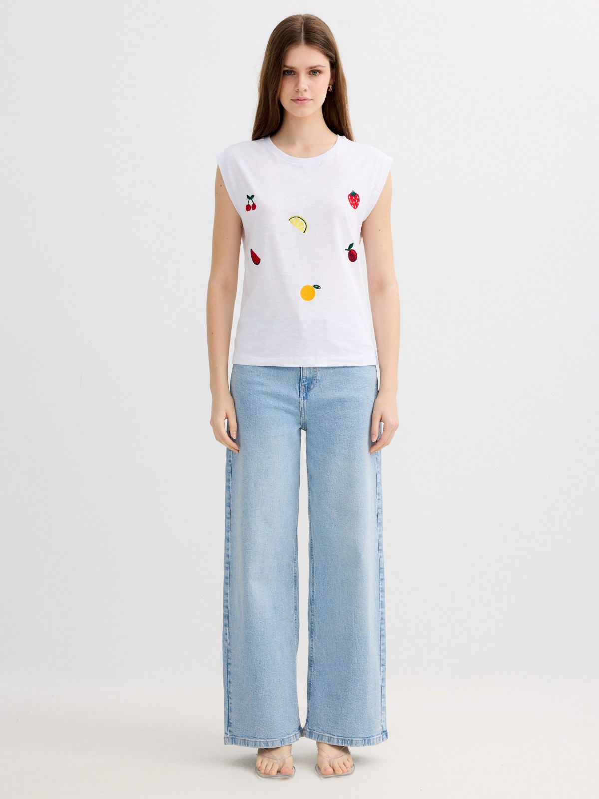 printed slub T-shirt white front view