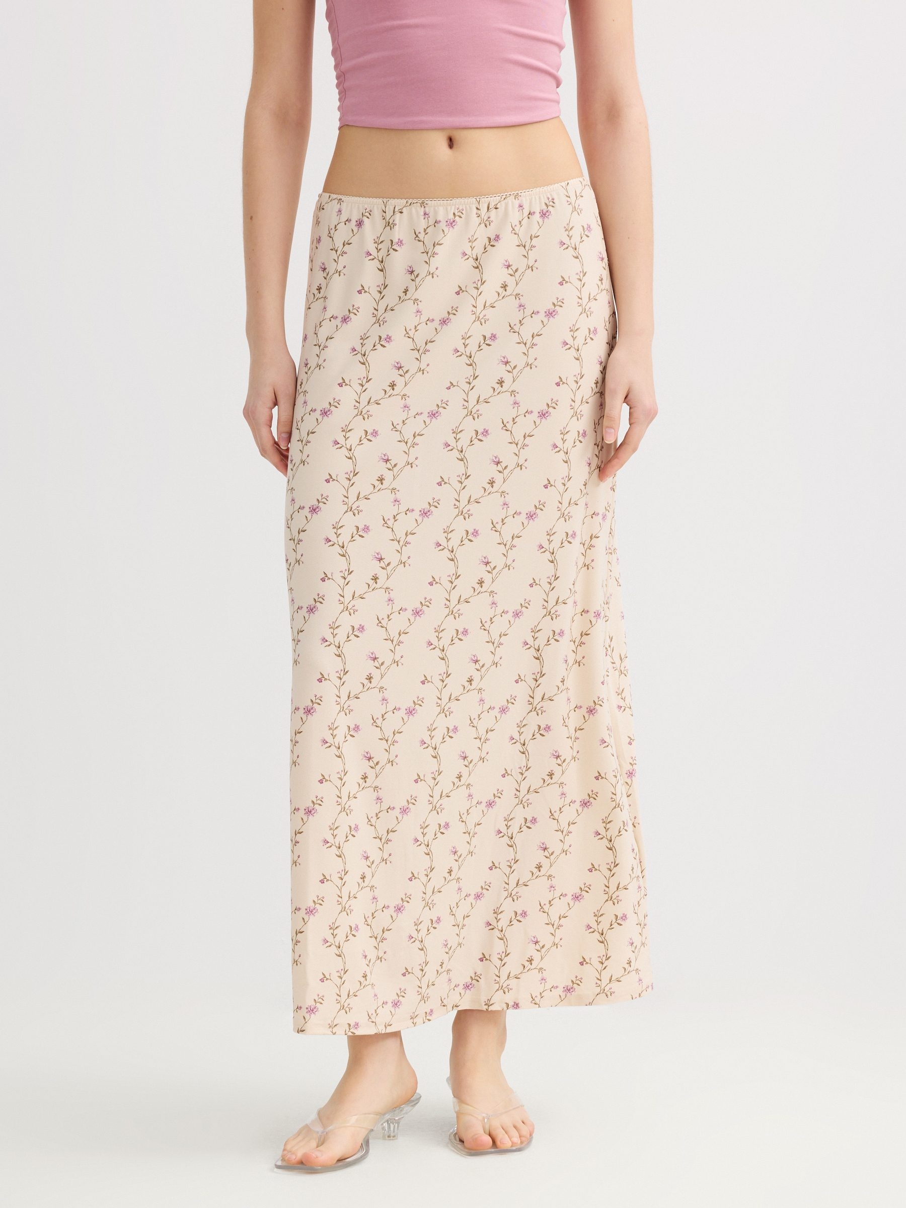 Falda midi floral de vuelo crudo vista media frontal