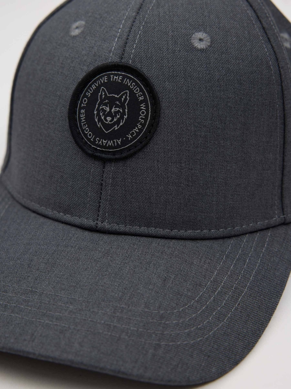 Gorra baseball con logo gris vista frontal