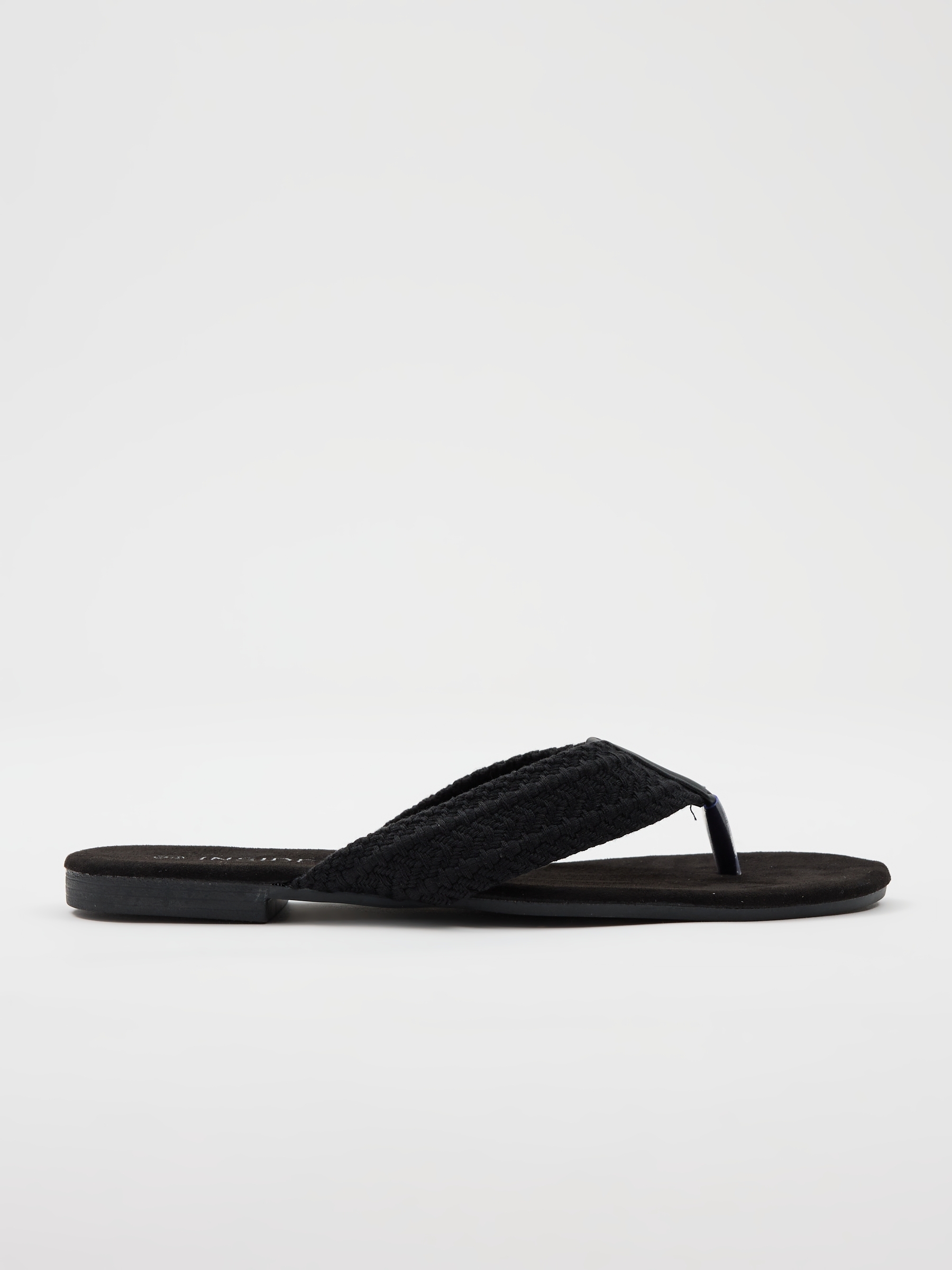 Embroidered toe sandal black
