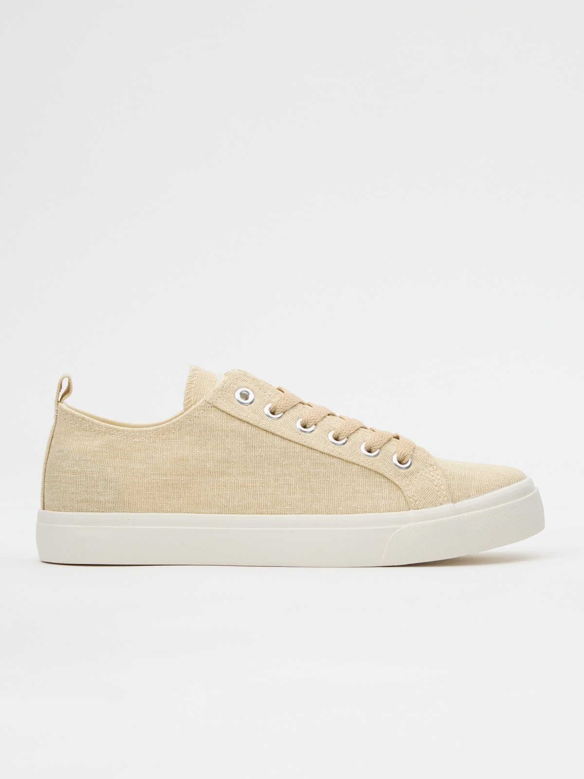 Basic casual canvas sneaker sand