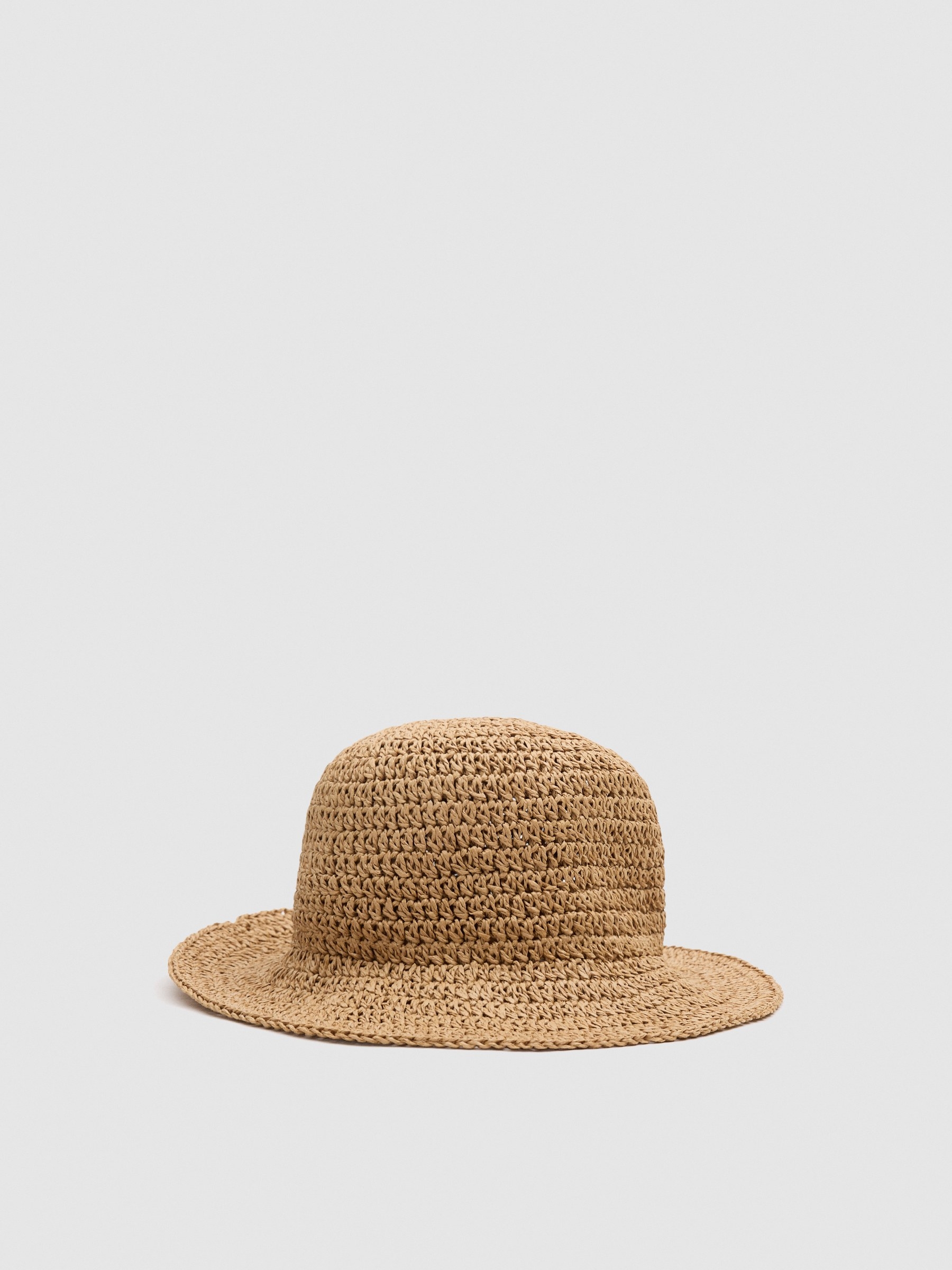 Gorro bucket de yute marrón vista lateral frontal 45º