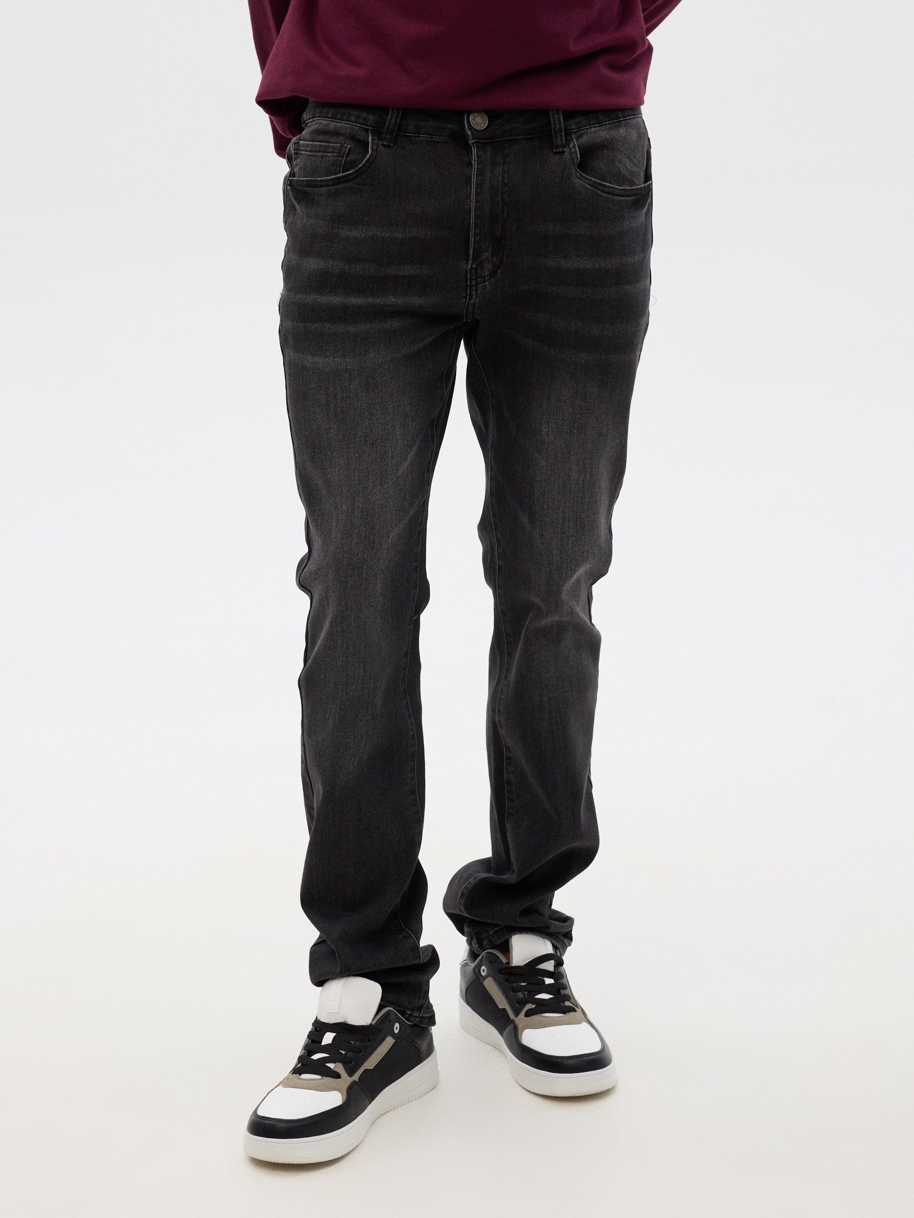Regular jeans black front view