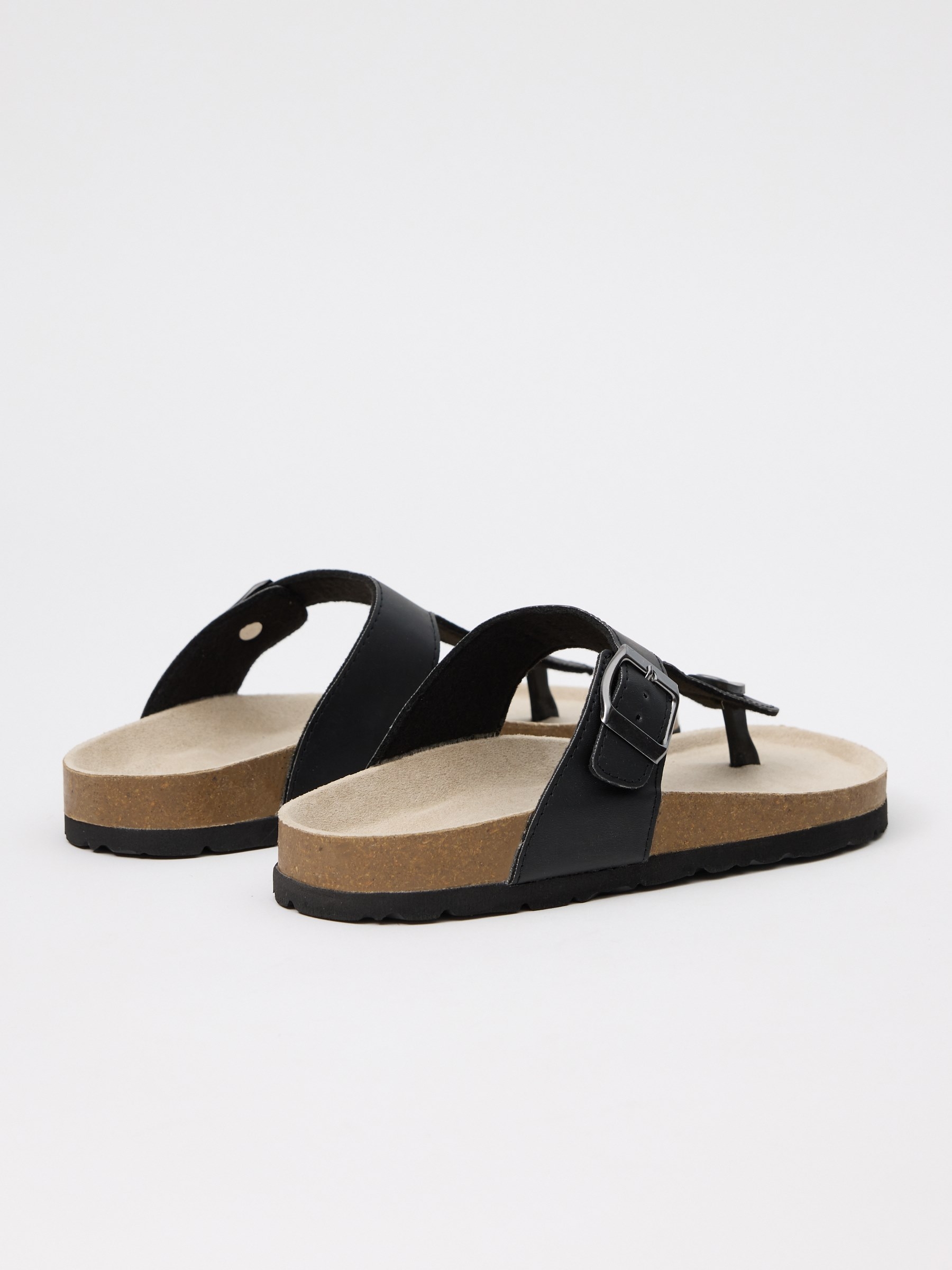 Black sandal with buckle black