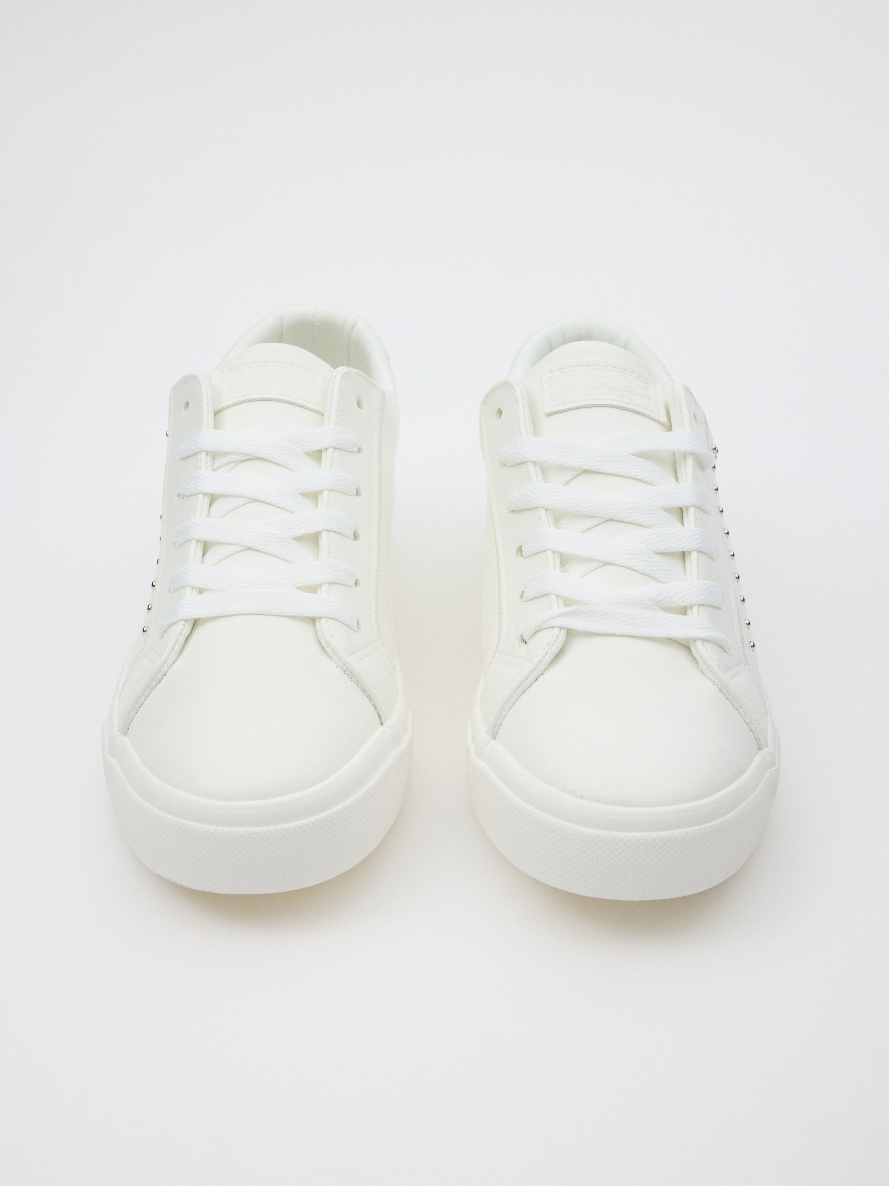 Deportiva casual basica blanco