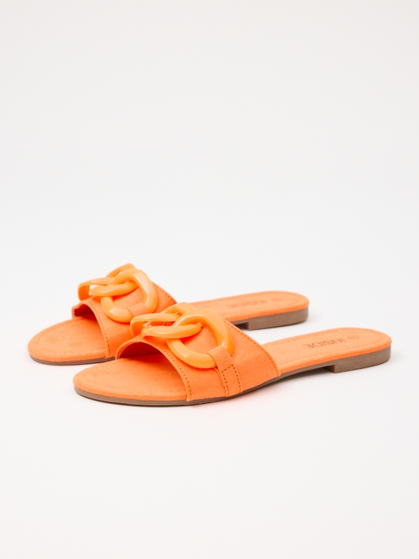 Chained slave peach 45º front view