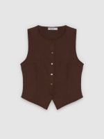%Pto% Textured button-placket top chocolate front view