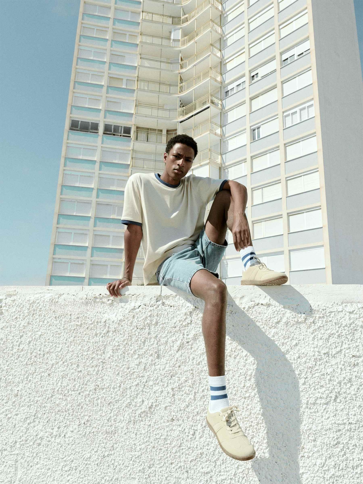 %New% Deportivas polipiel suela goma beige