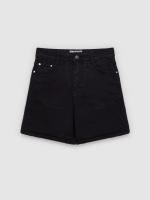 %Pto% High-waisted twill Bermuda shorts black front view