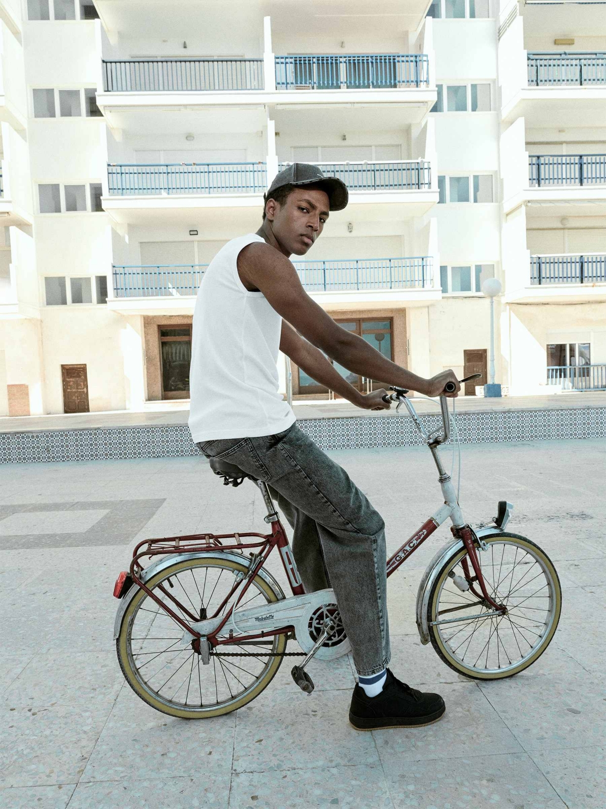 %New% Deportiva skater suela goma negro