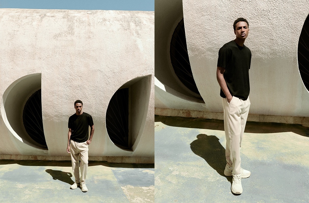 Fleece joggers with drawstrings beige front view