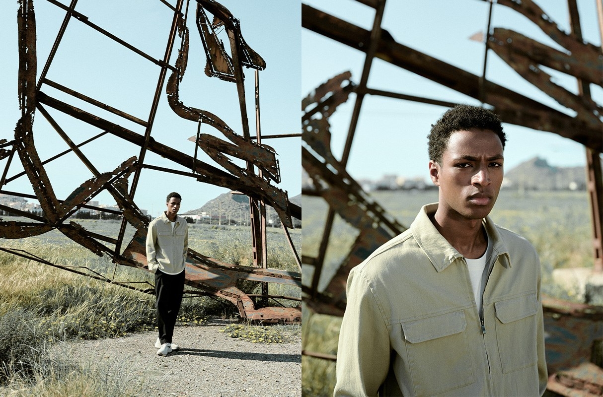 Jaqueta com zíper crua vista meia frontal