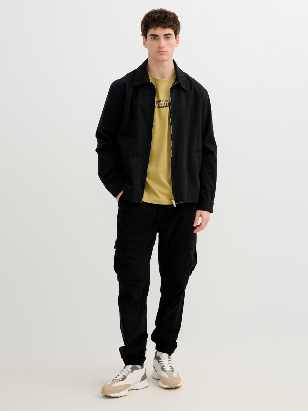 Plain jacket with zipper black front view