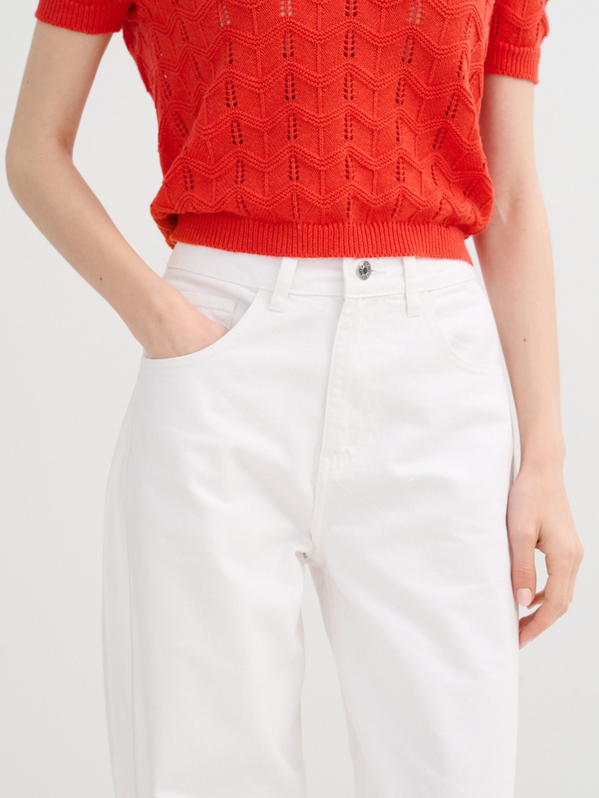 Straight twill pants white detail view