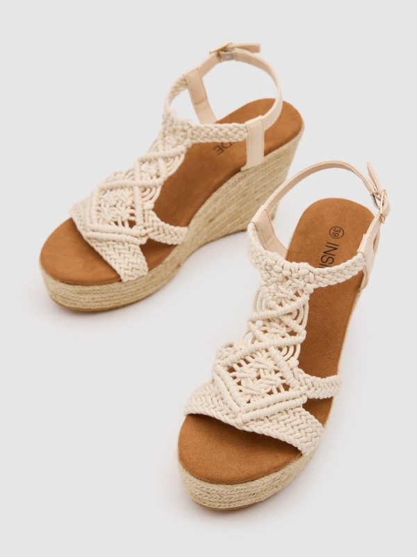 High wedge macramé sand zenithal view