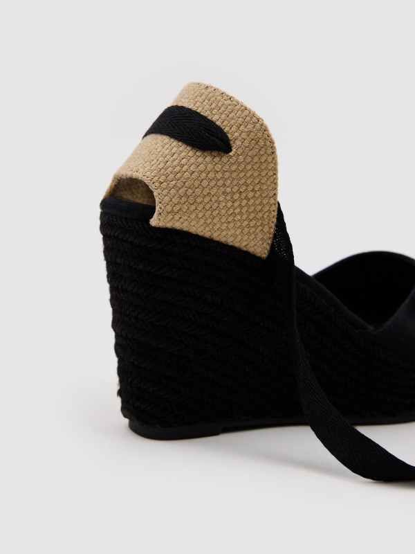 Jute canvas wedge with bow black detail view