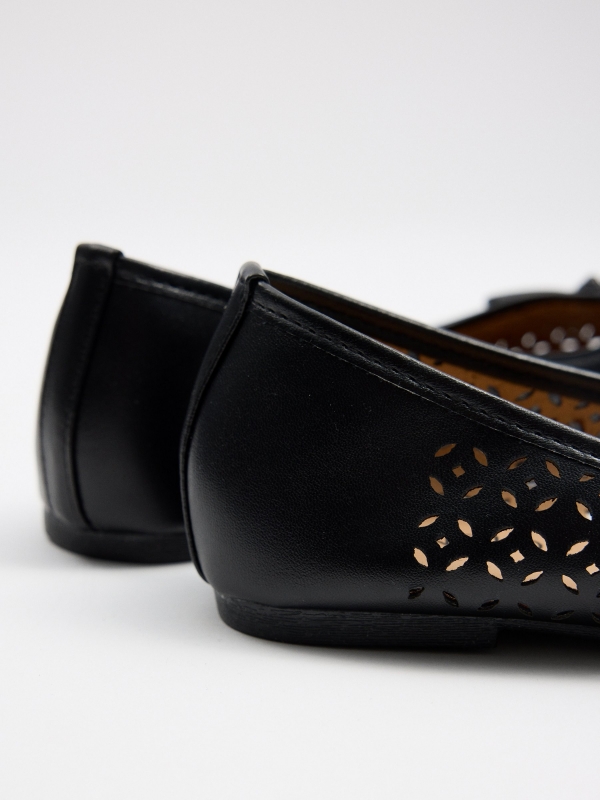 Basic die-cut ballerina black detail view