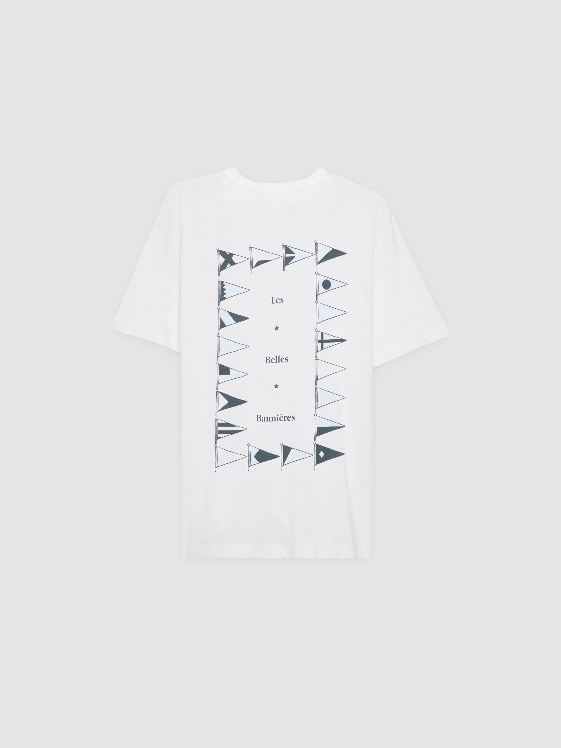 Camiseta mensaje minimalista blanco vista media frontal