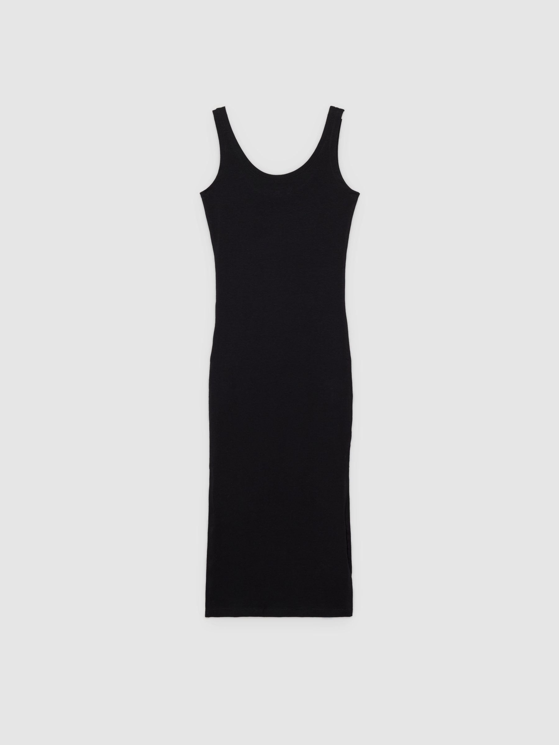 Vestido midi ajustado negro vista media frontal