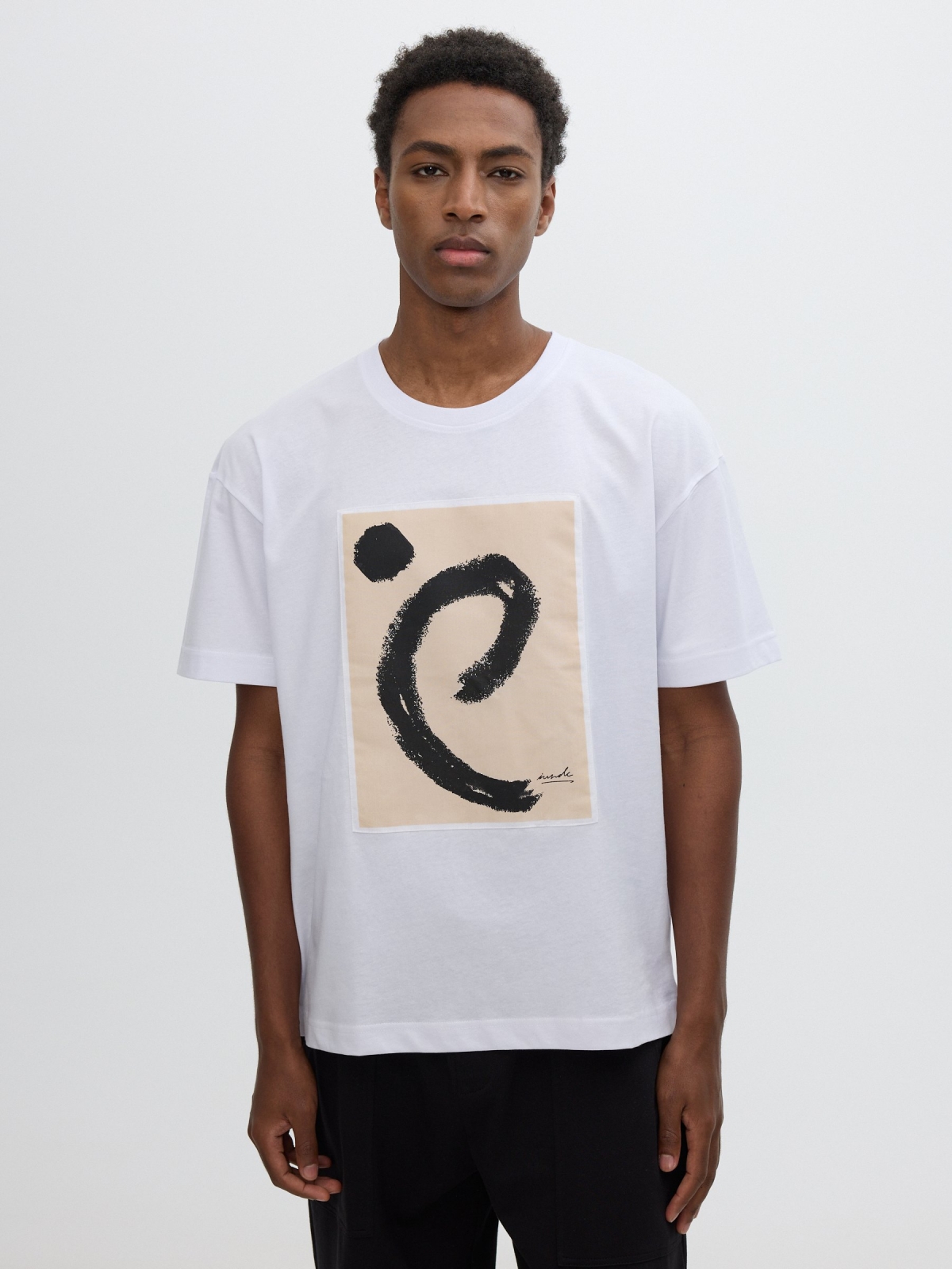 Camiseta estampado abstracto blanco vista media frontal