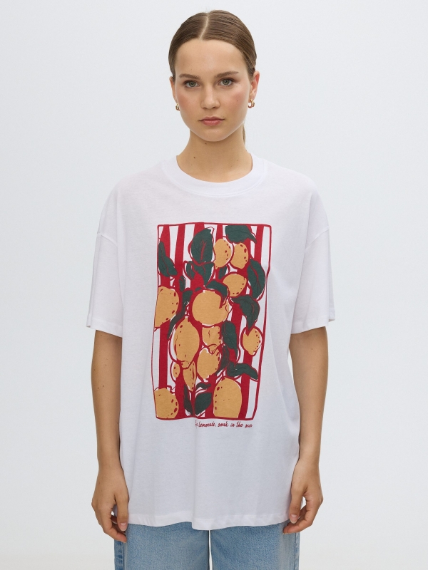 Oversized lemon T-shirt white middle front view