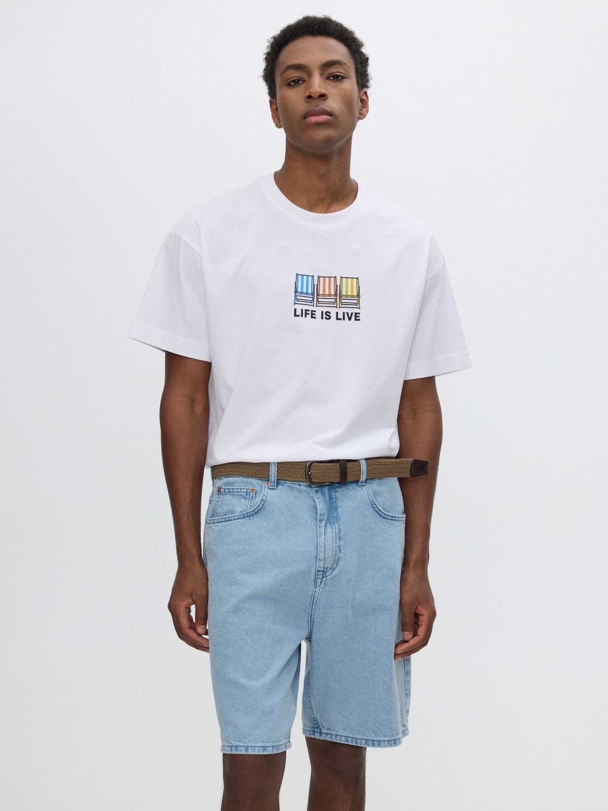 Bermuda denim regular azul vista media trasera