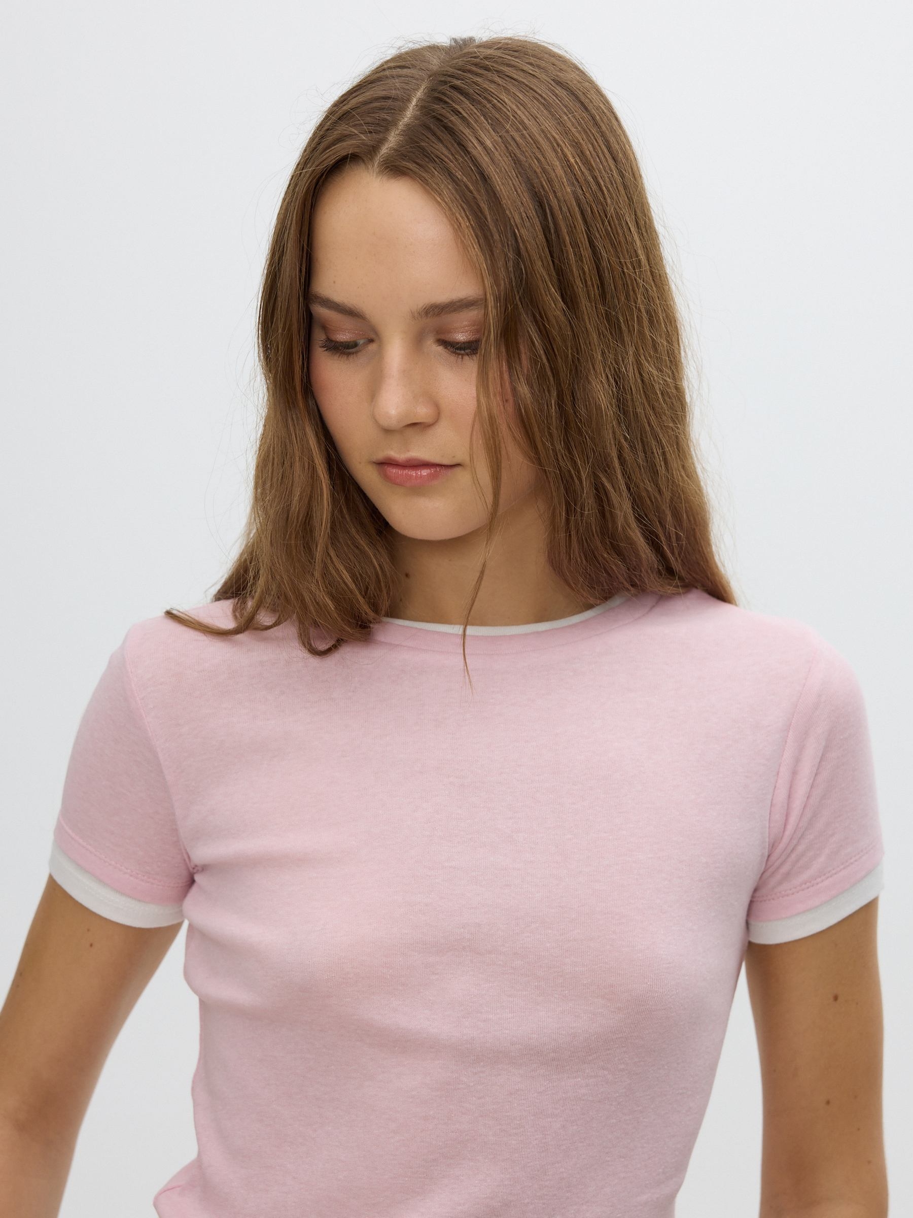 Camiseta de efecto doble capa rosa claro vista media frontal