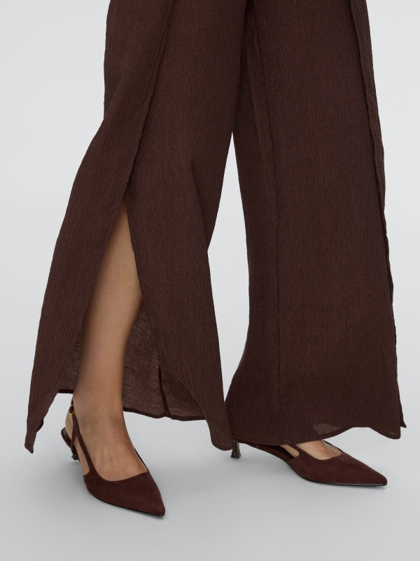 Fluid wide-leg pants with a bow brown detail view