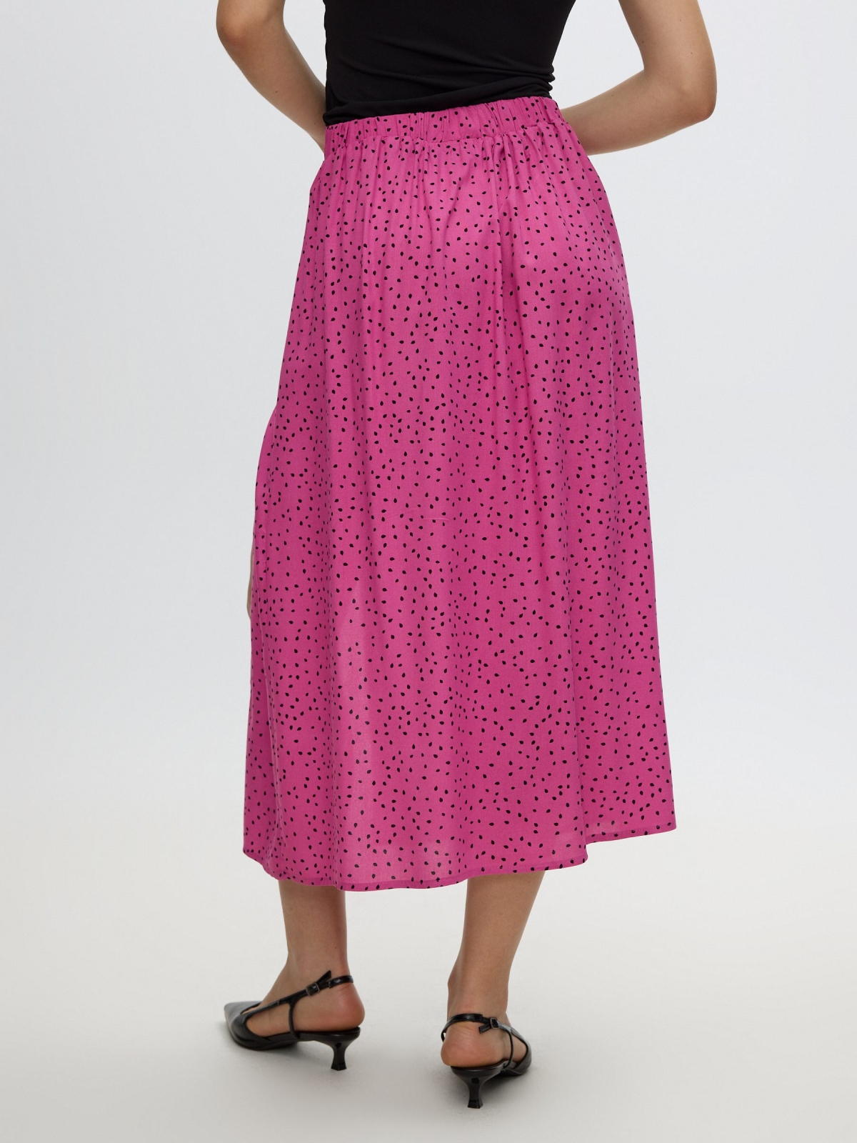 Printed midi skirt with slit fuchsia front view