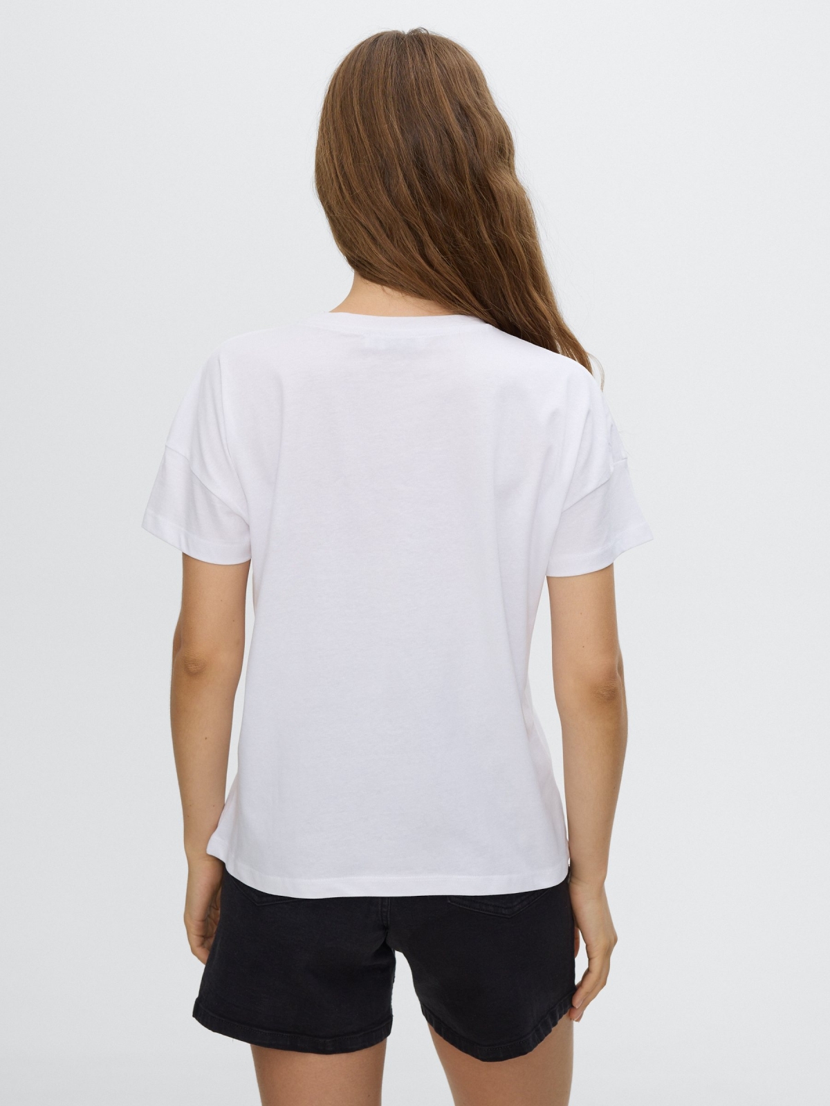 Embroidered flower T-shirt white middle back view