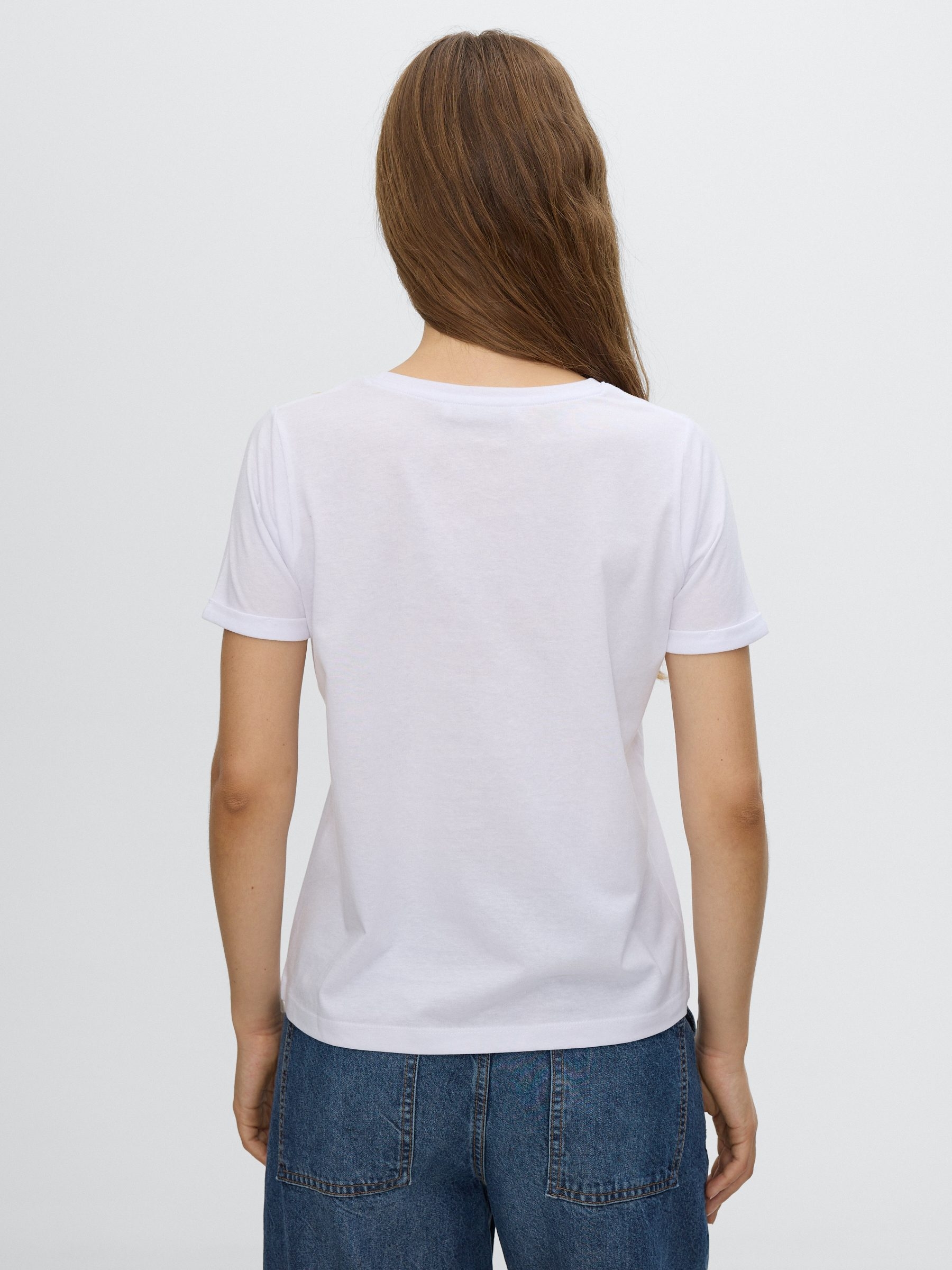 Ethnic T-shirt with beads white middle front view