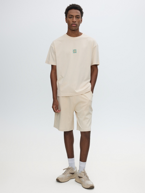 Crew neck t-shirt raw front view