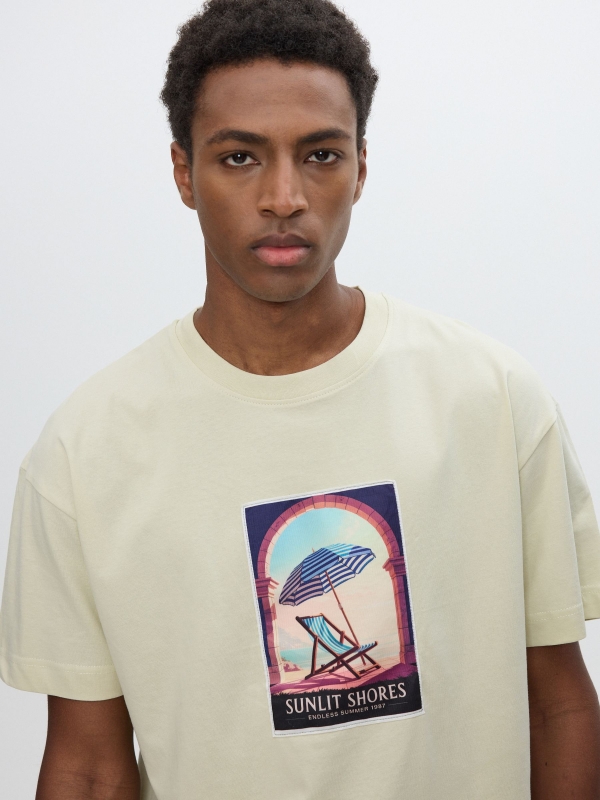 Camiseta Sunlit shores verde claro vista detalle