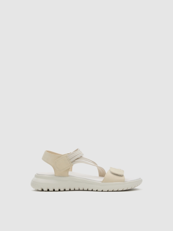 Sandalia cruzada de polipiel con velcro beige