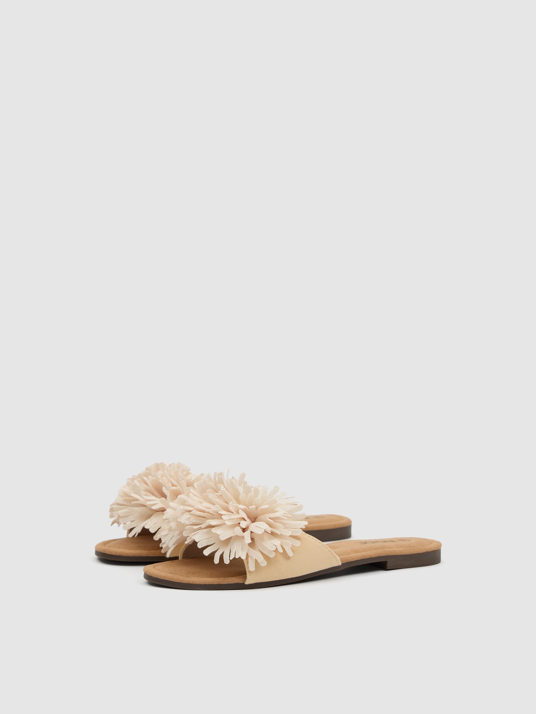Pom-pom slide sandal off white
