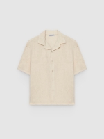 %Pto% Camisa de algodón con cuello clásico crudo vista frontal