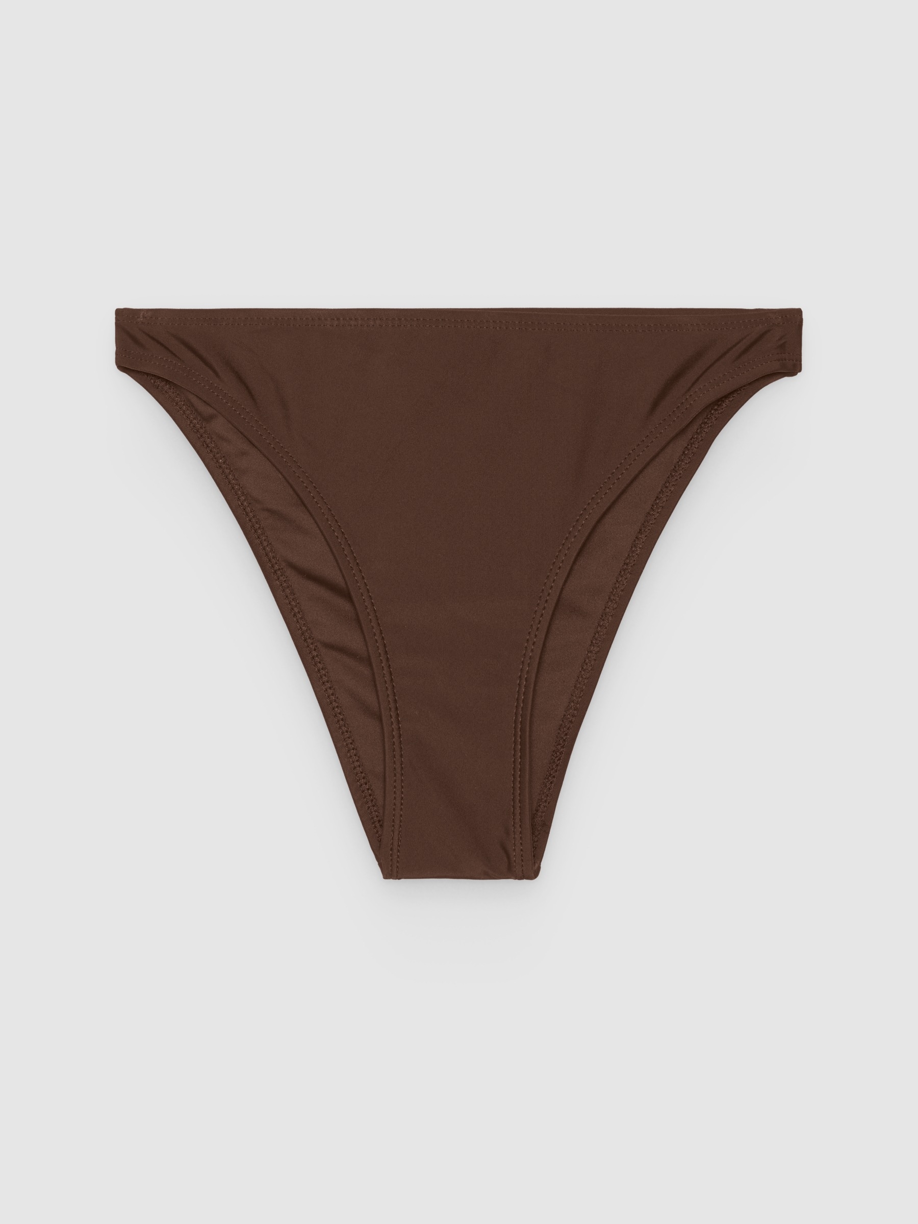 %Pto% Braguita bikini brasileña tiro medio chocolate vista frontal