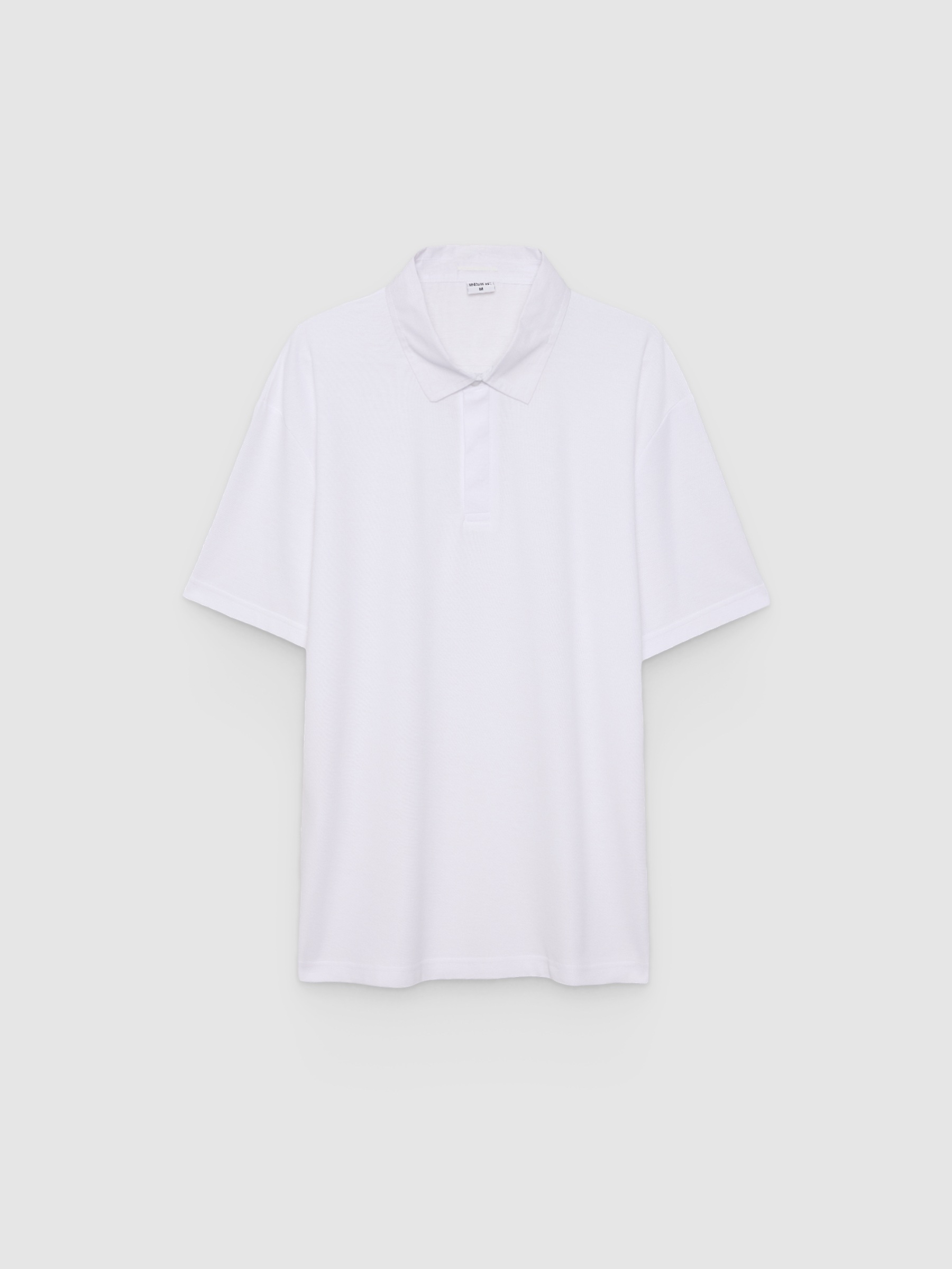 Polo piqué básico branco vista meia frontal