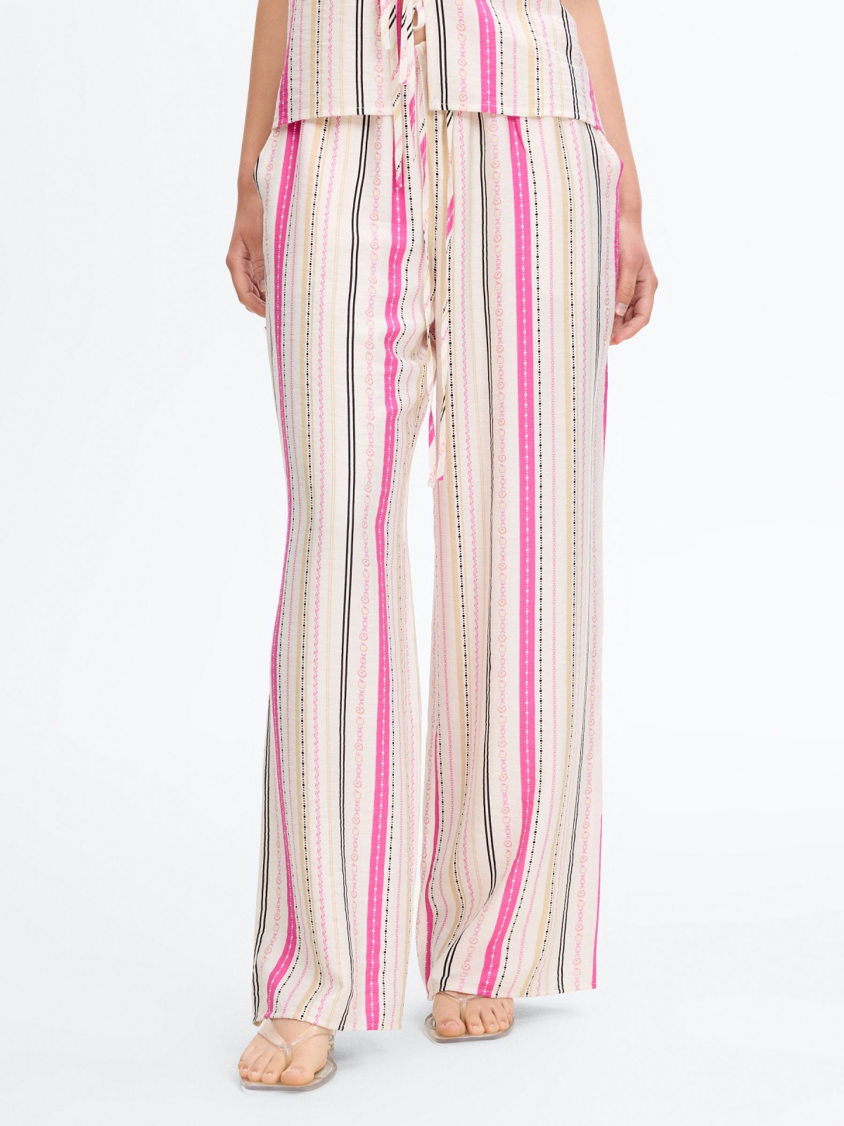 Printed wide-leg fluid pants white middle front view