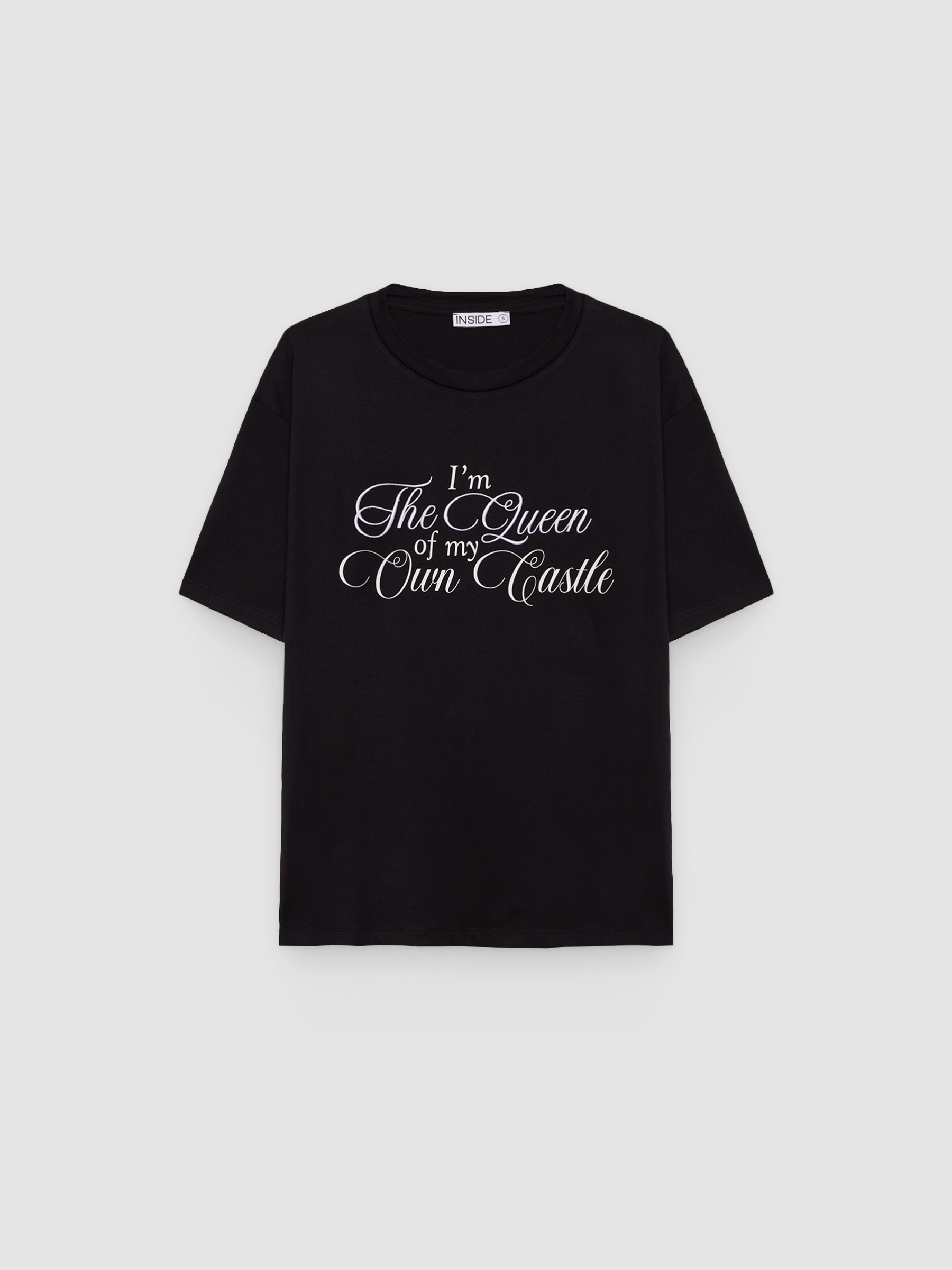Oversize Queen T-shirt black middle front view