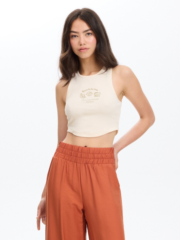 Camiseta regata canelada off white vista meia frontal